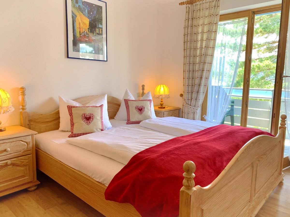 Ferienwohnung Am Kurpark 厄伊-米特贝格 外观 照片